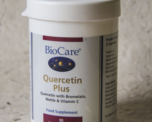 Quercetin bromelain